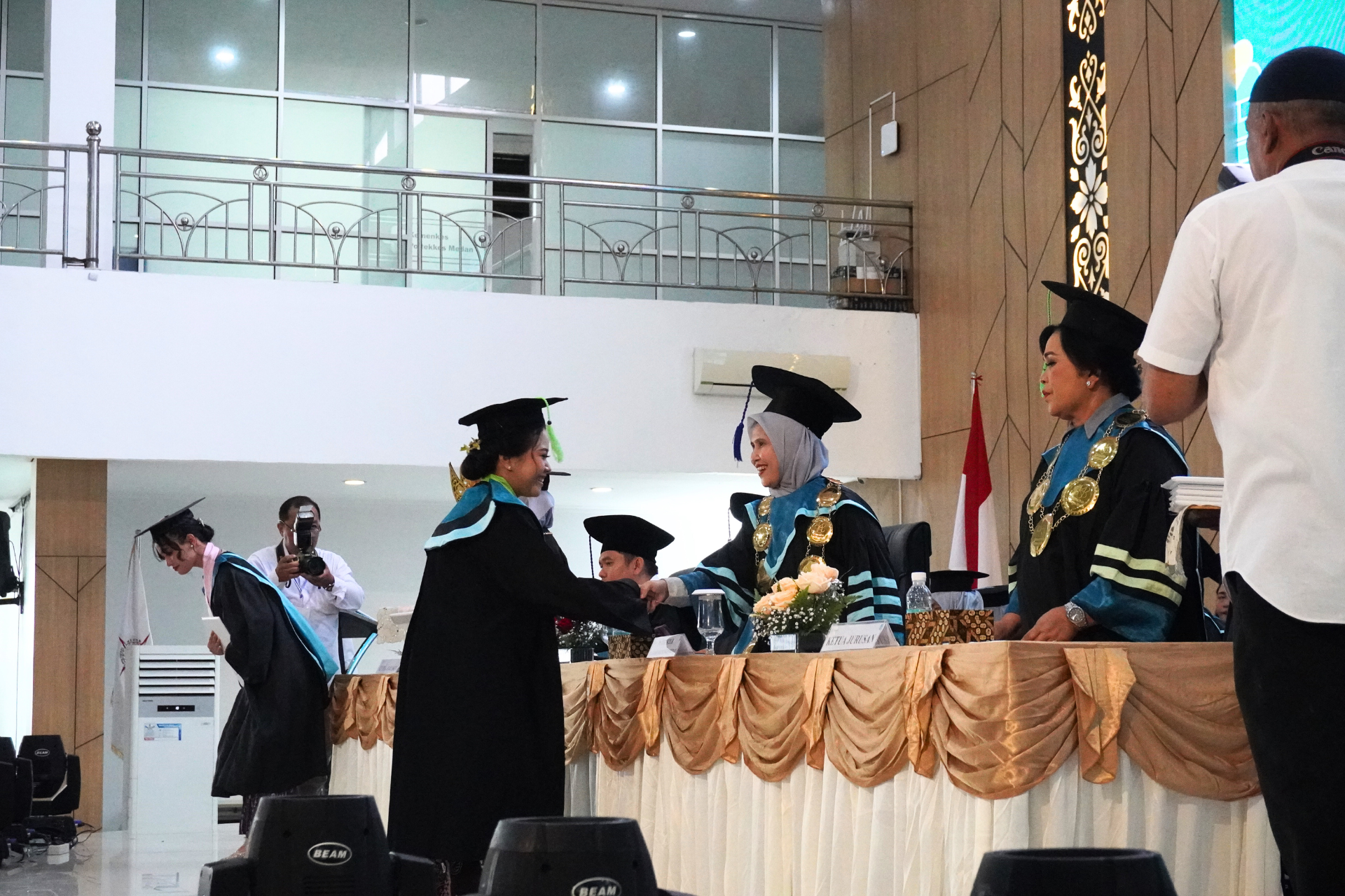 WISUDA DAN PELANTIKAN AHLI MADYA, SARJANA TERAPAN DAN PROFESI MEDAN 14 OKTOBER 2025